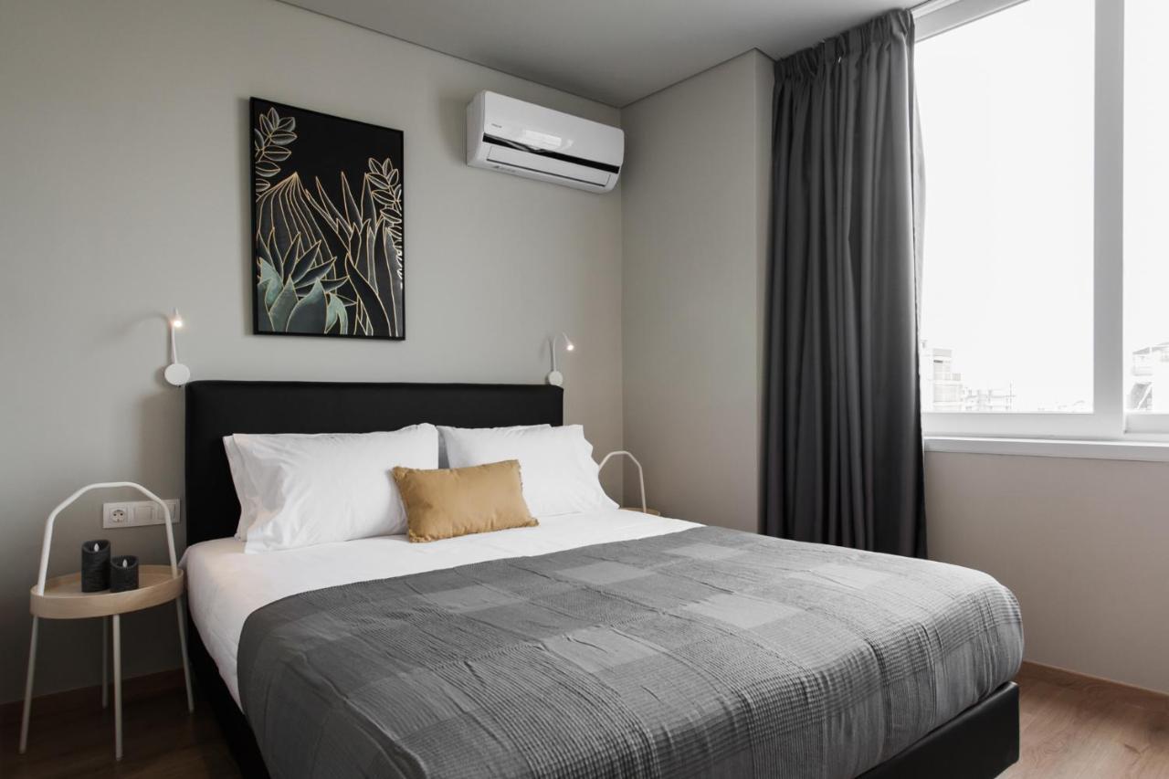 Wyz Attiki Aparthotel Atenas Habitación foto